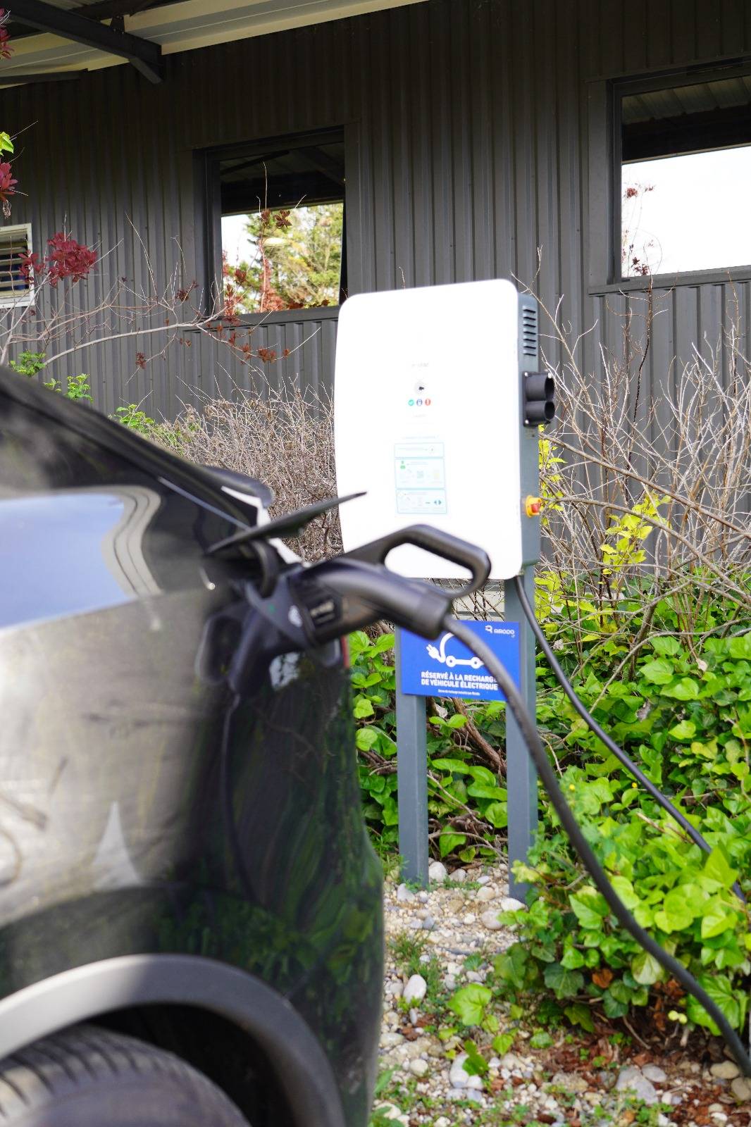 Location de salle pour afterwork, bornes électriques